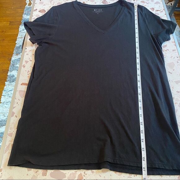 Figs Black Super Soft Prima Cotton Blend V-Neck top - Picture 5 of 9